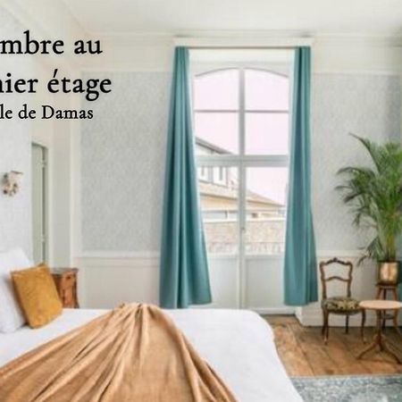 Mercier De Montigny - Les Chambres Du Beffroi - Spa Et Massage Fougères Buitenkant foto